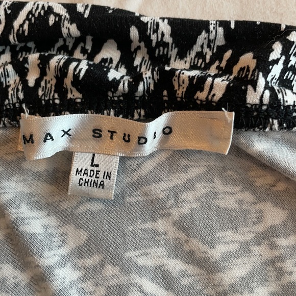 Max Studio Skirt Short Flare Black & White Large - Picture 4 of 5